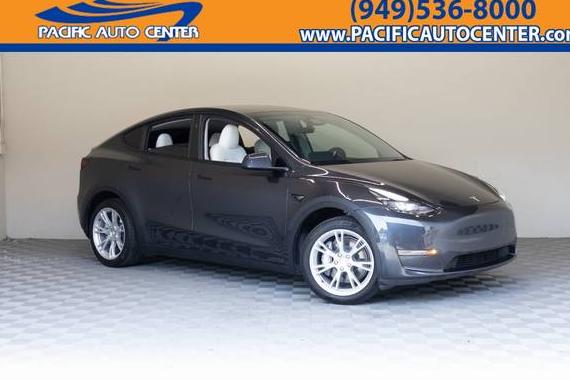 TESLA MODEL Y 2024 7SAYGDEE8RA225761 image